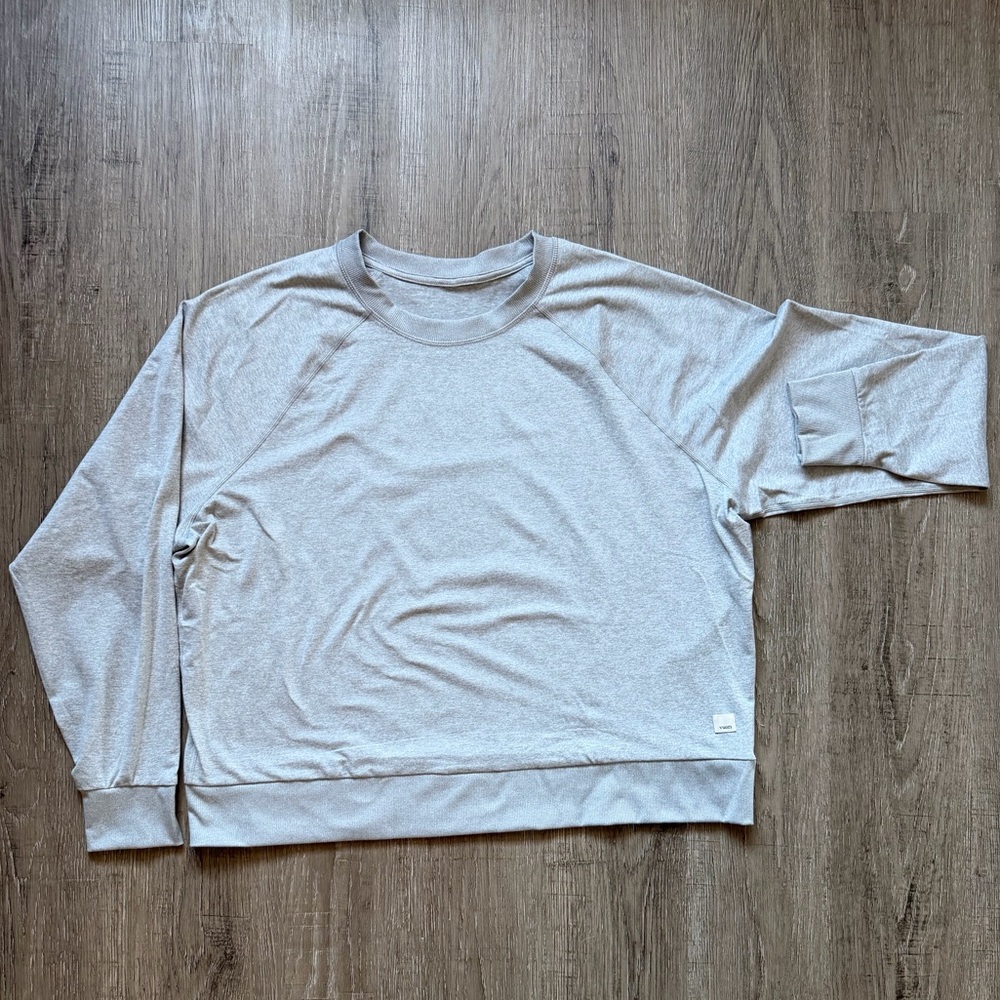 Vuori Long-sleeve Halo Crew